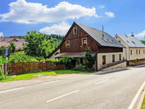 Modern Holiday Home in Cern Dul with Private Garden Černý Důl